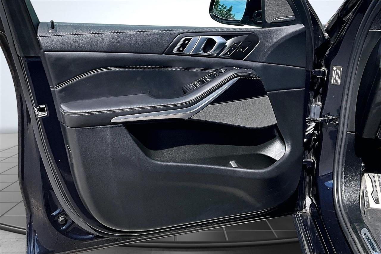 BMW X5 M50i 2022
