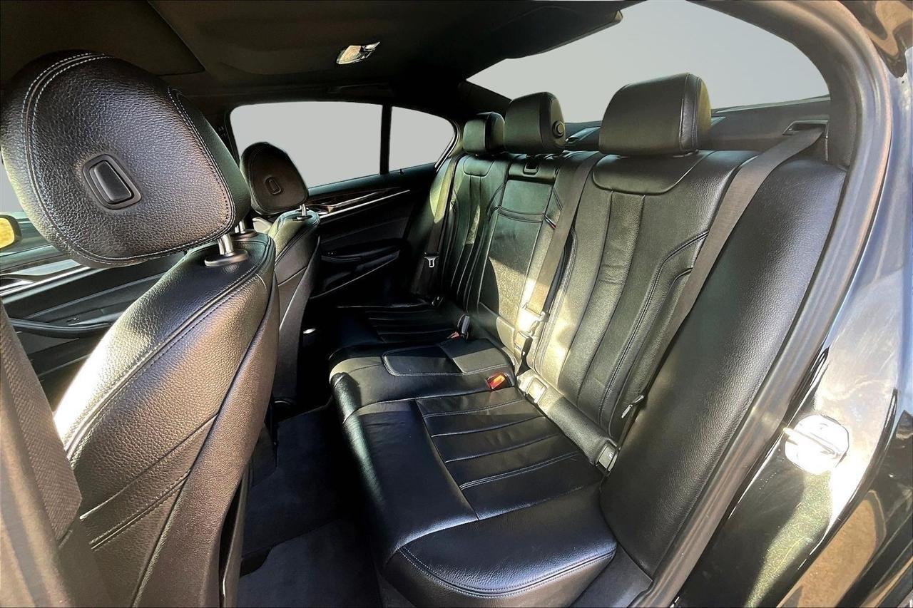BMW 5-Series 540i 2018