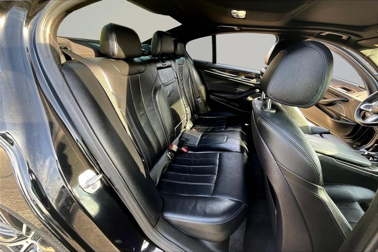 BMW 5-Series 540i 2018