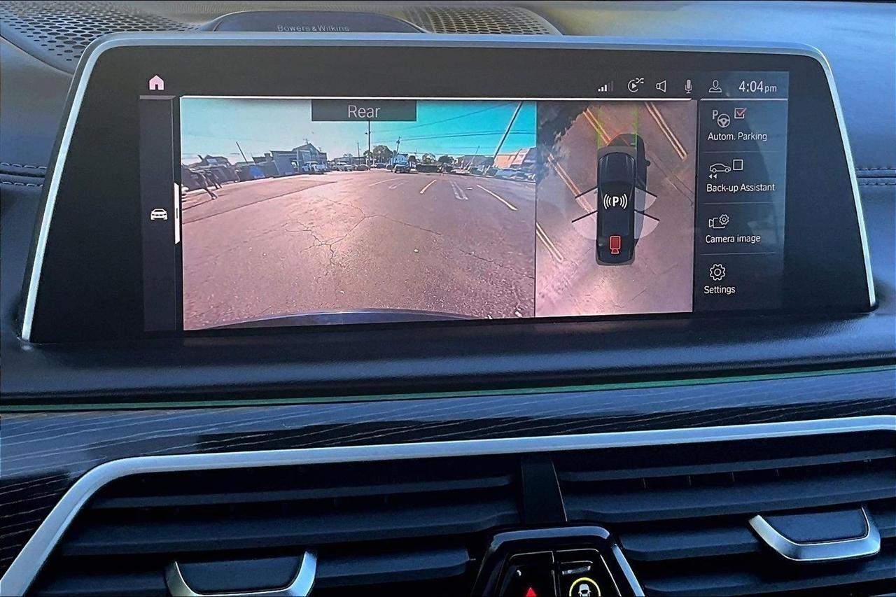 BMW 7-Series 750i xDrive 2021
