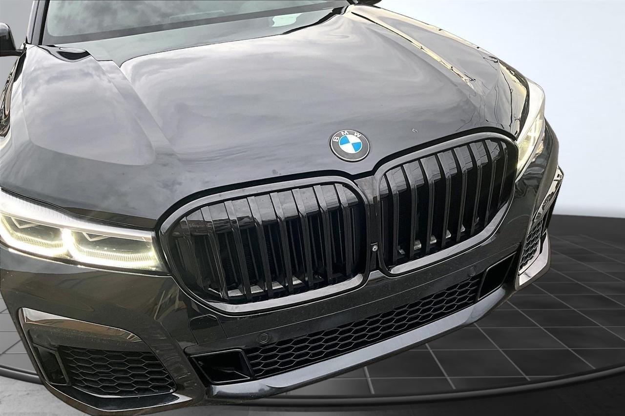 BMW 7-Series 740i 2022