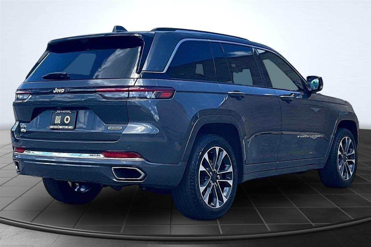 Jeep Grand Cherokee Overland 4WD 2022
