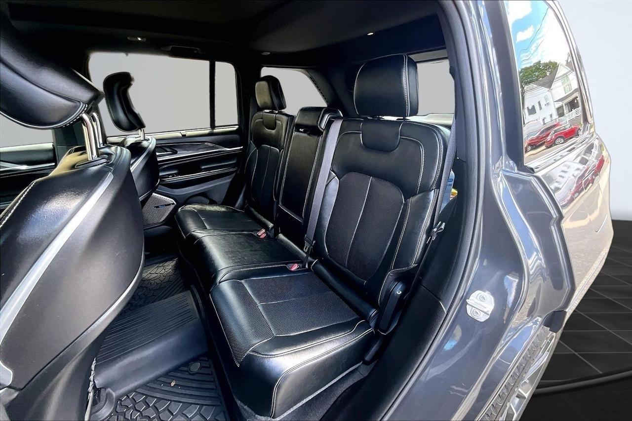 Jeep Grand Cherokee Overland 4WD 2022