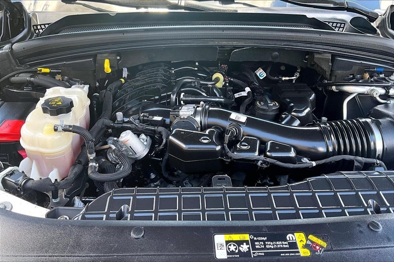 Jeep Grand Cherokee Overland 4WD 2022