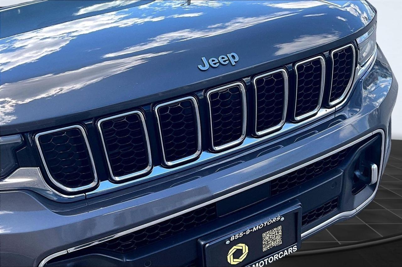 Jeep Grand Cherokee Overland 4WD 2022