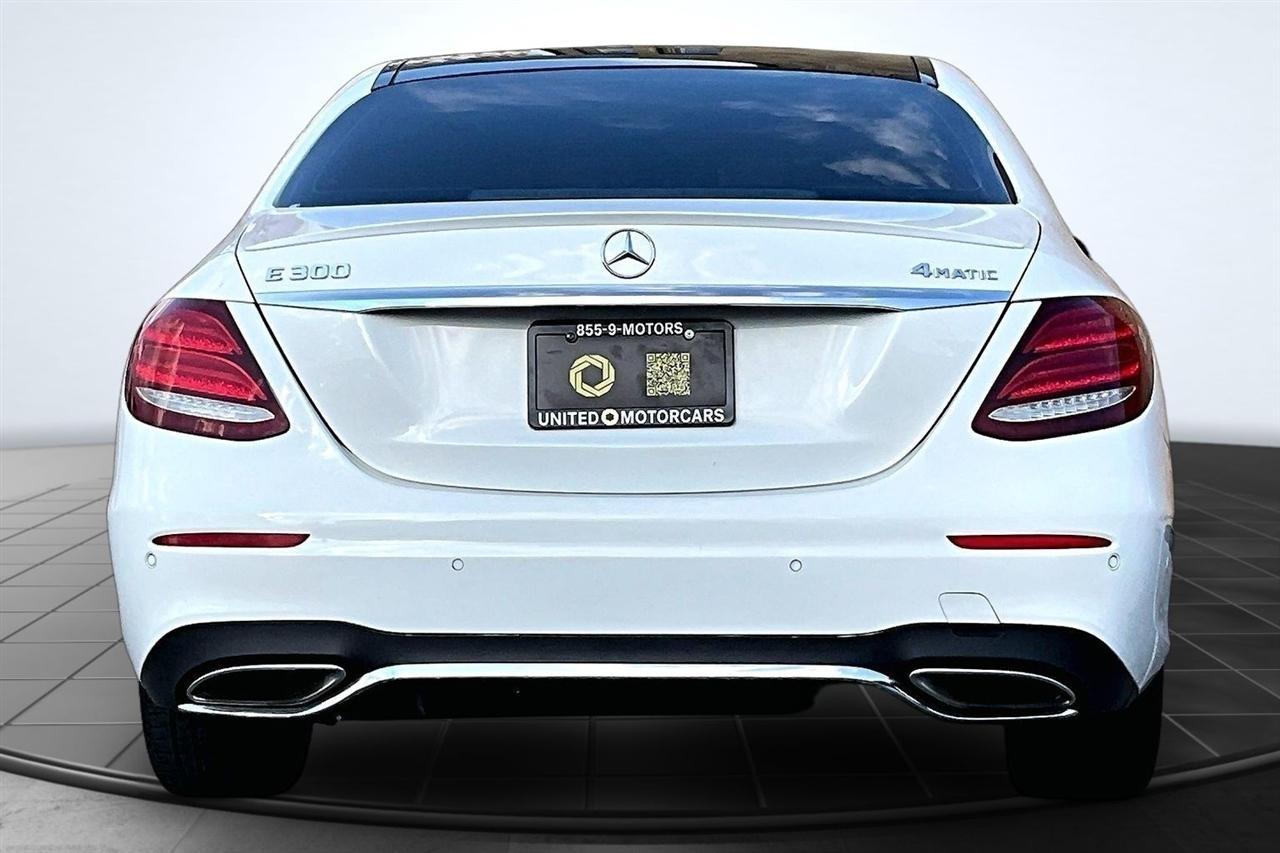 Mercedes-Benz E-Class E300 Luxury 4MATIC Sedan 2019