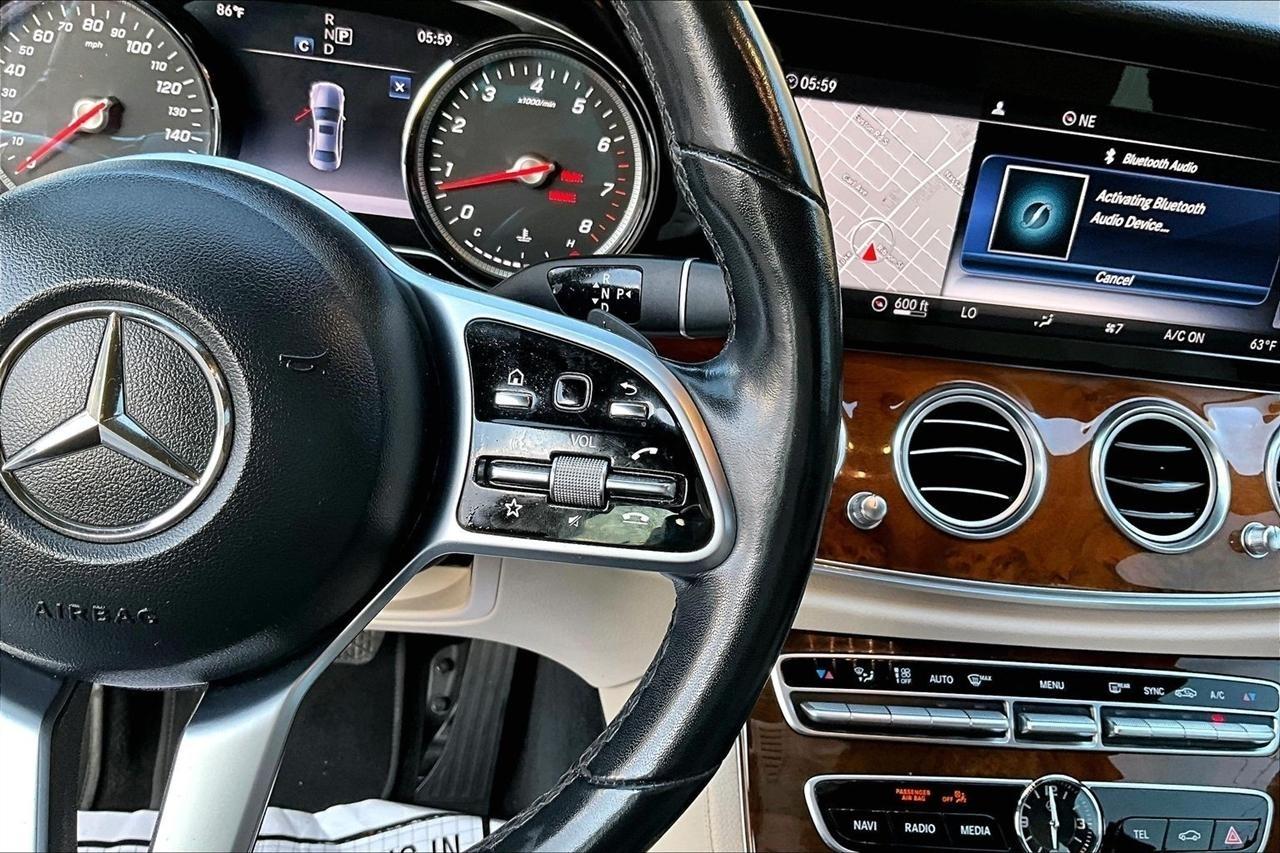 Mercedes-Benz E-Class E300 Luxury 4MATIC Sedan 2019