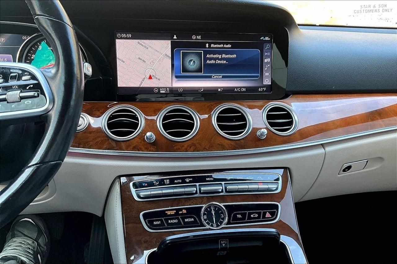 Mercedes-Benz E-Class E300 Luxury 4MATIC Sedan 2019