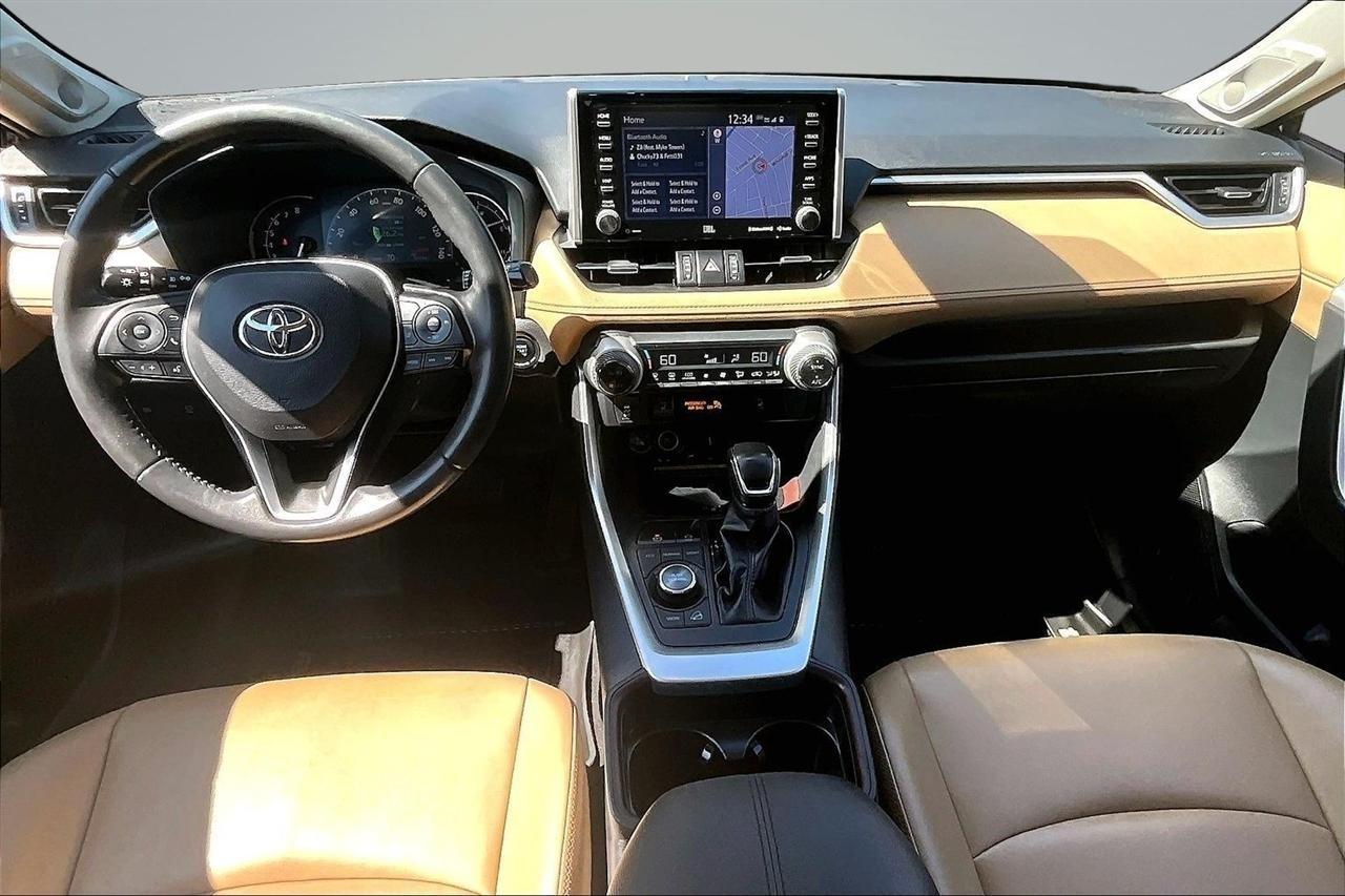 Toyota RAV4 Limited AWD 2019