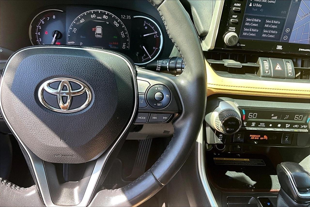 Toyota RAV4 Limited AWD 2019