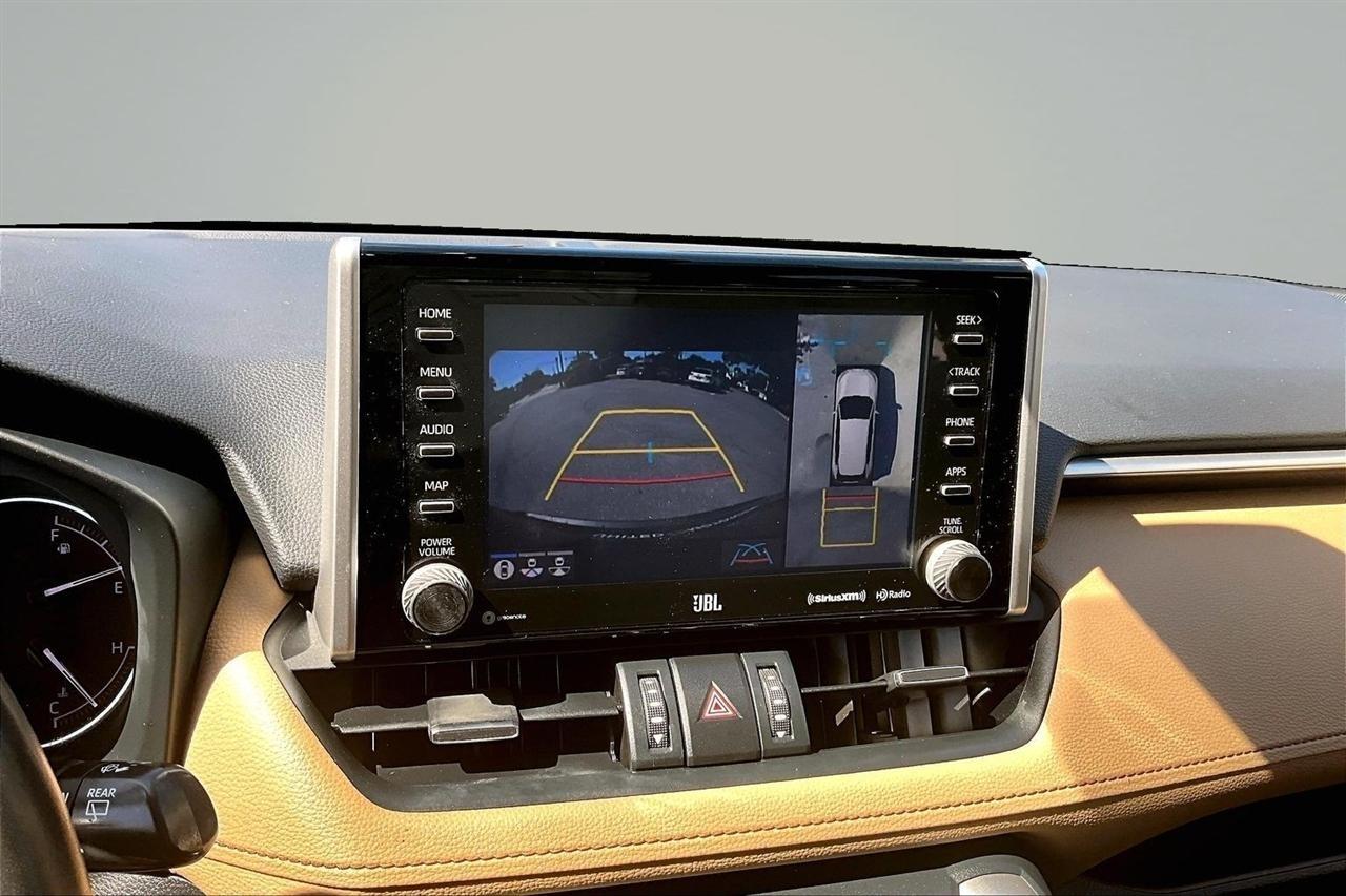 Toyota RAV4 Limited AWD 2019