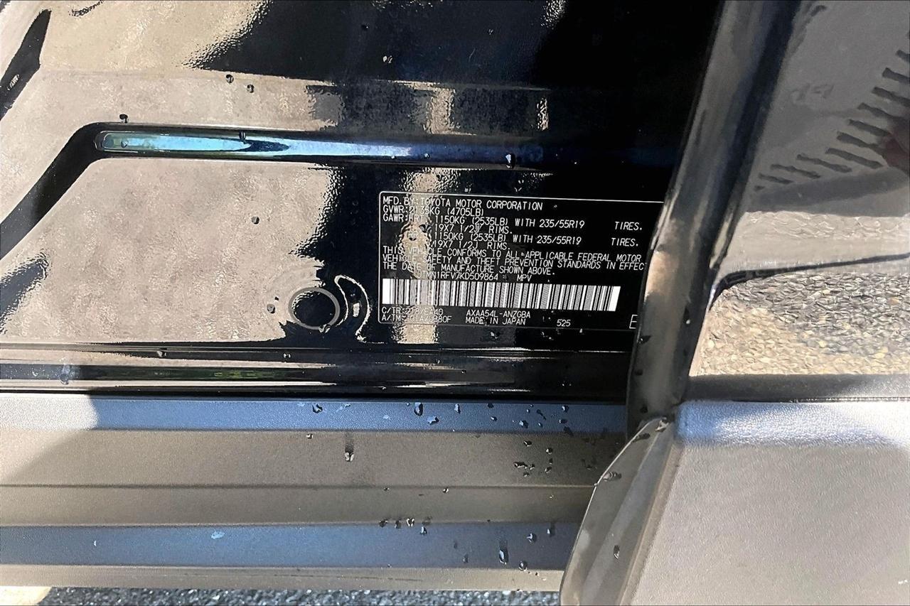 Toyota RAV4 Limited AWD 2019