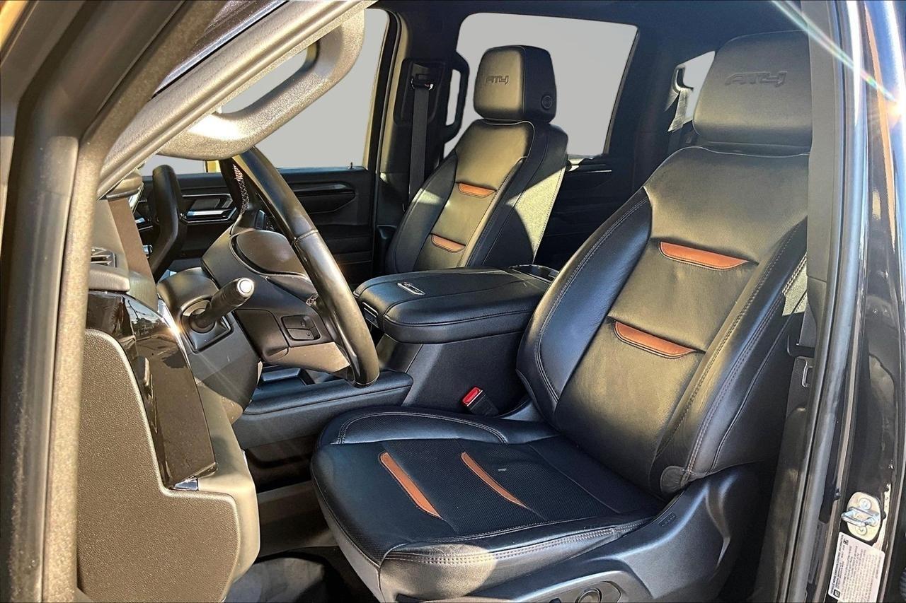 GMC Sierra 2500HD AT4 Crew Cab 4WD 2024