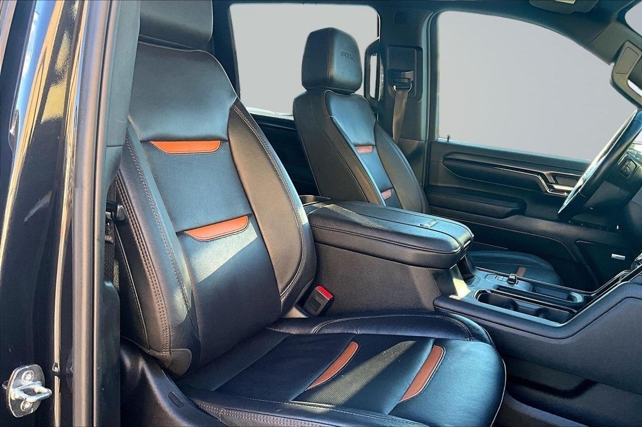 GMC Sierra 2500HD AT4 Crew Cab 4WD 2024