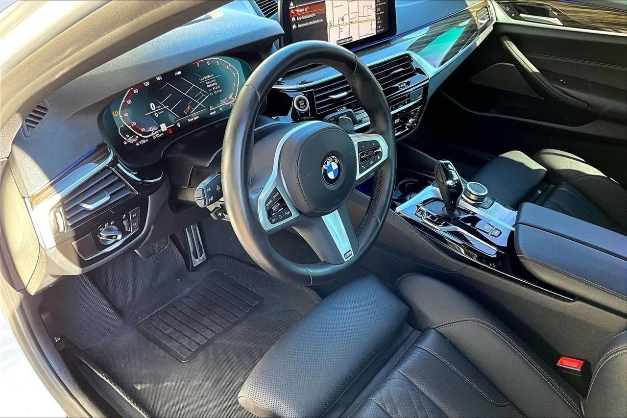 BMW 5-Series 540i 2022