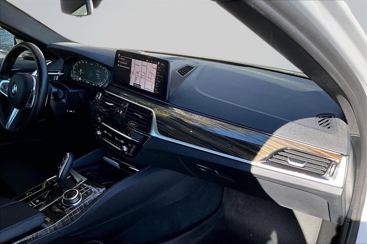 BMW 5-Series 540i 2022
