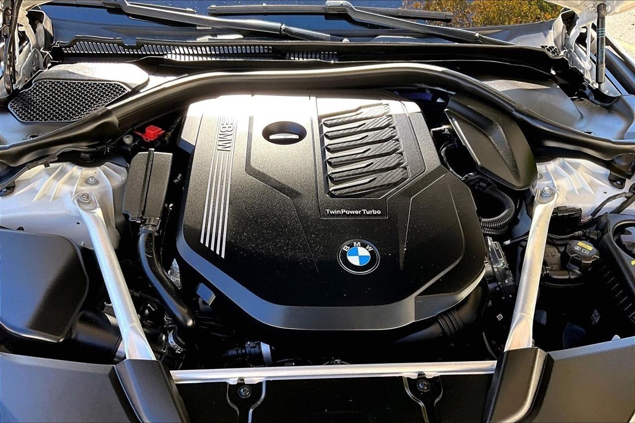 BMW 5-Series 540i 2022