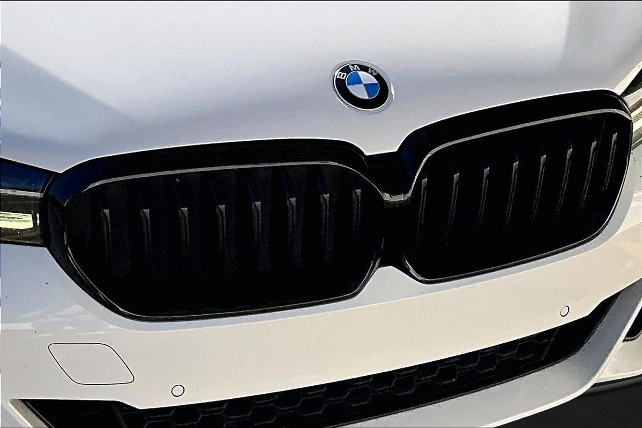 BMW 5-Series 540i 2022