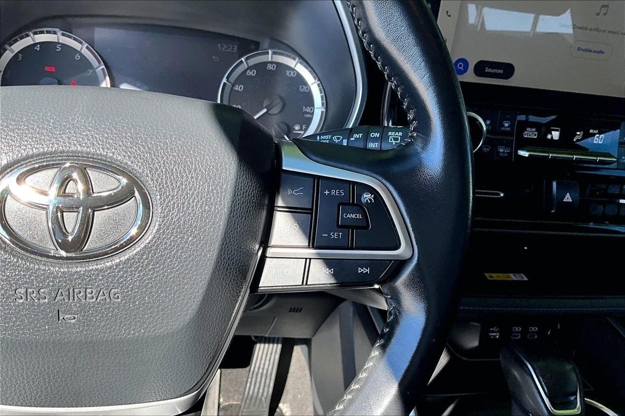 Toyota Highlander Others 2023