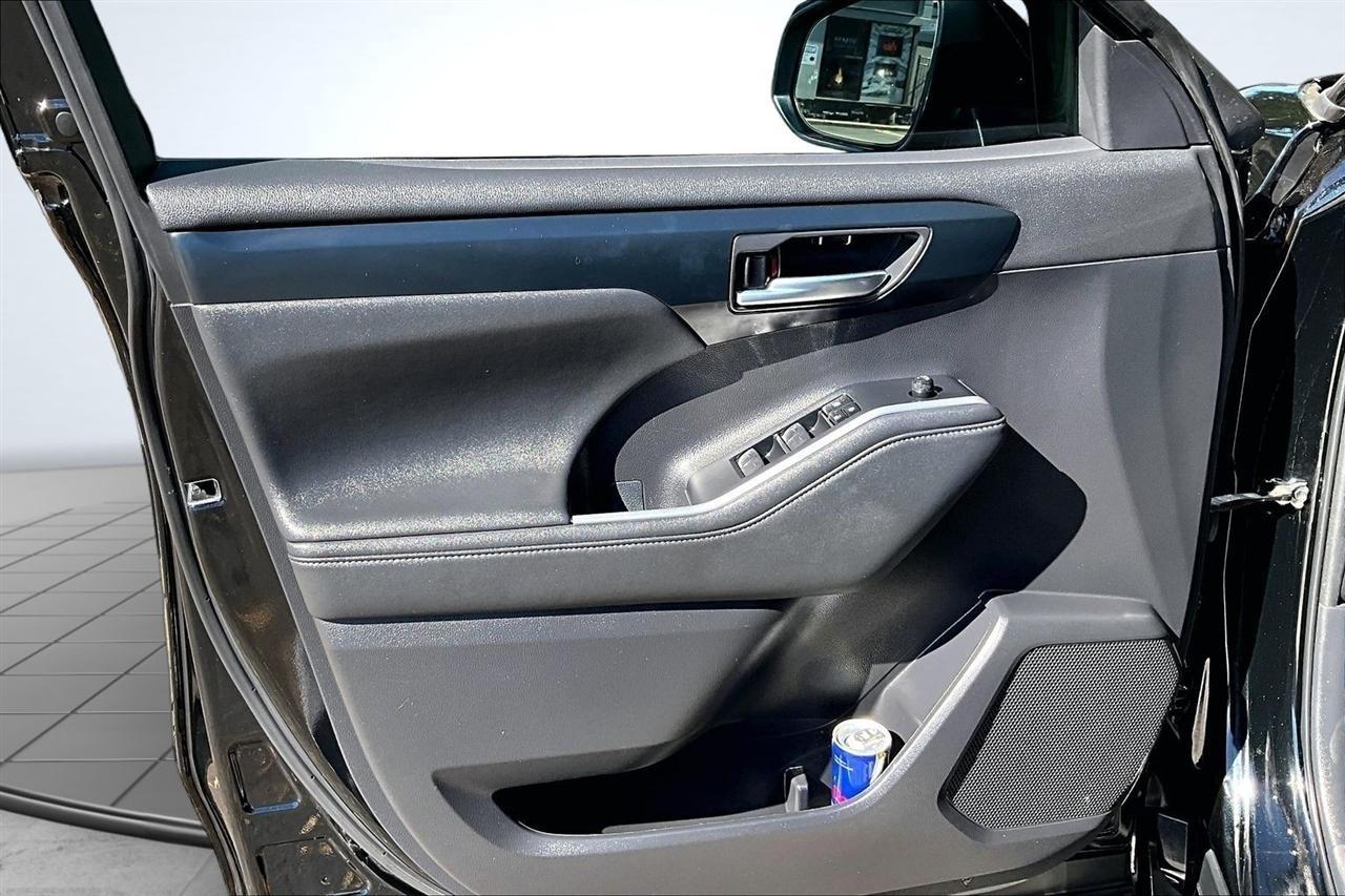 Toyota Highlander Others 2023