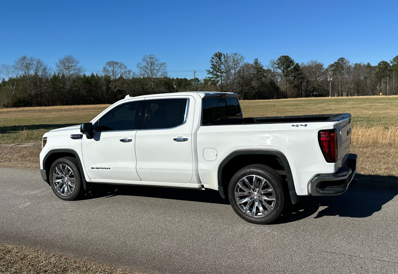 GMC Sierra 1500 4WD Crew Cab 143.5" SLT 2021