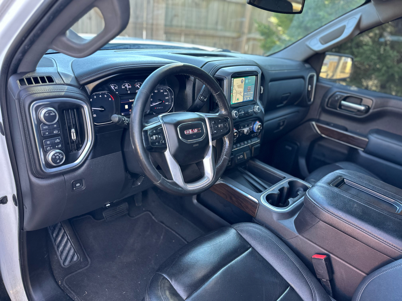 GMC Sierra 1500 4WD Crew Cab 143.5" SLT 2021