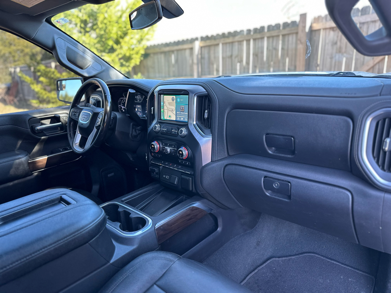 GMC Sierra 1500 4WD Crew Cab 143.5" SLT 2021