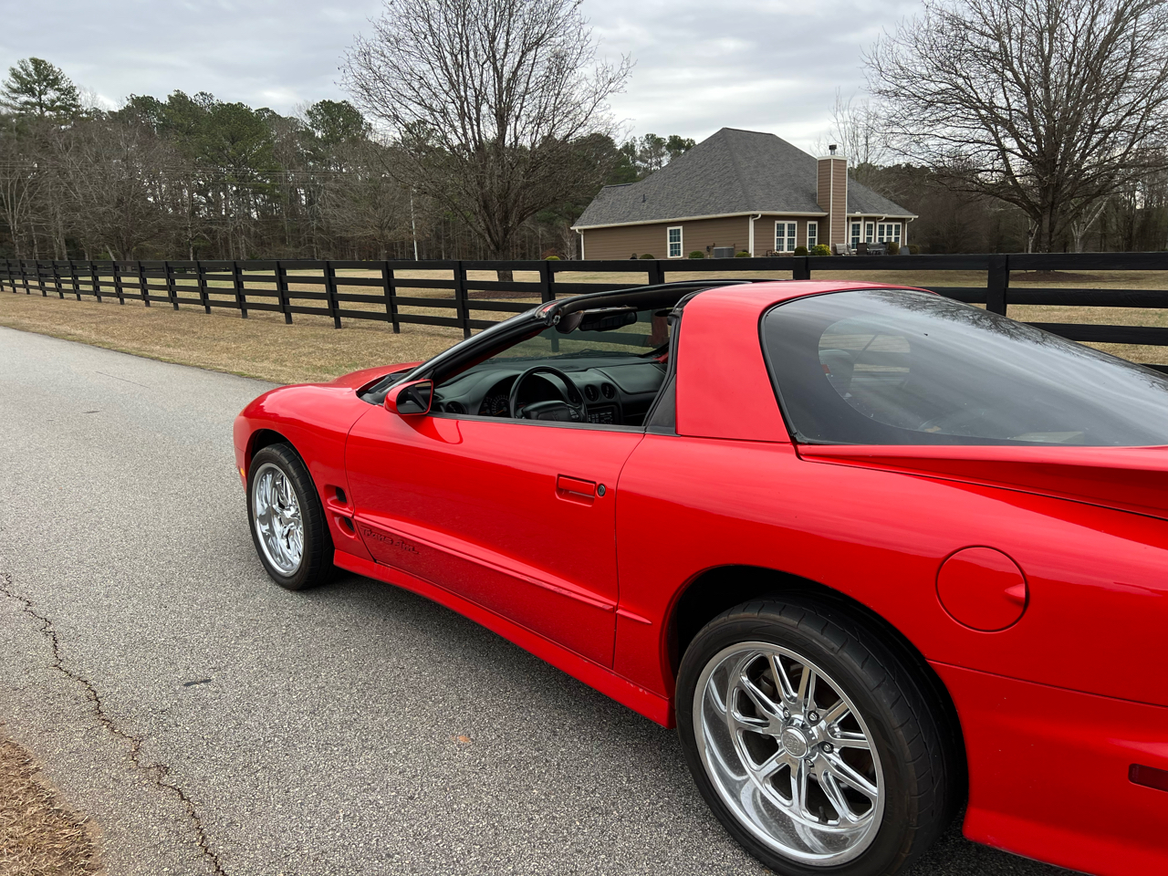 Pontiac Firebird 2dr Coupe Trans Am 2000