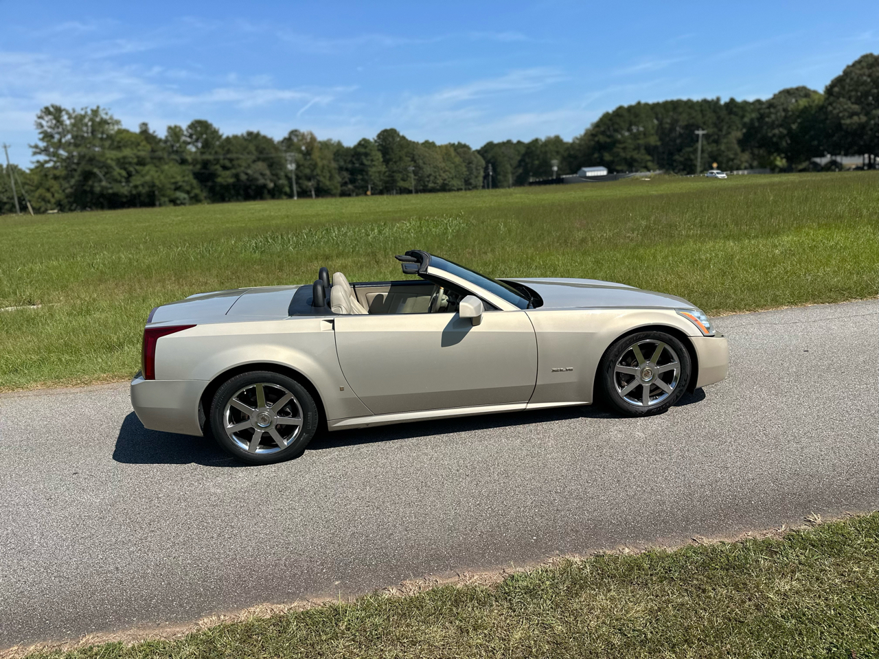 Cadillac XLR Convertible 2006