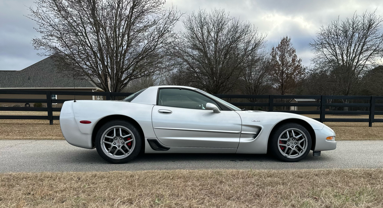 Chevrolet Corvette Z06 2003