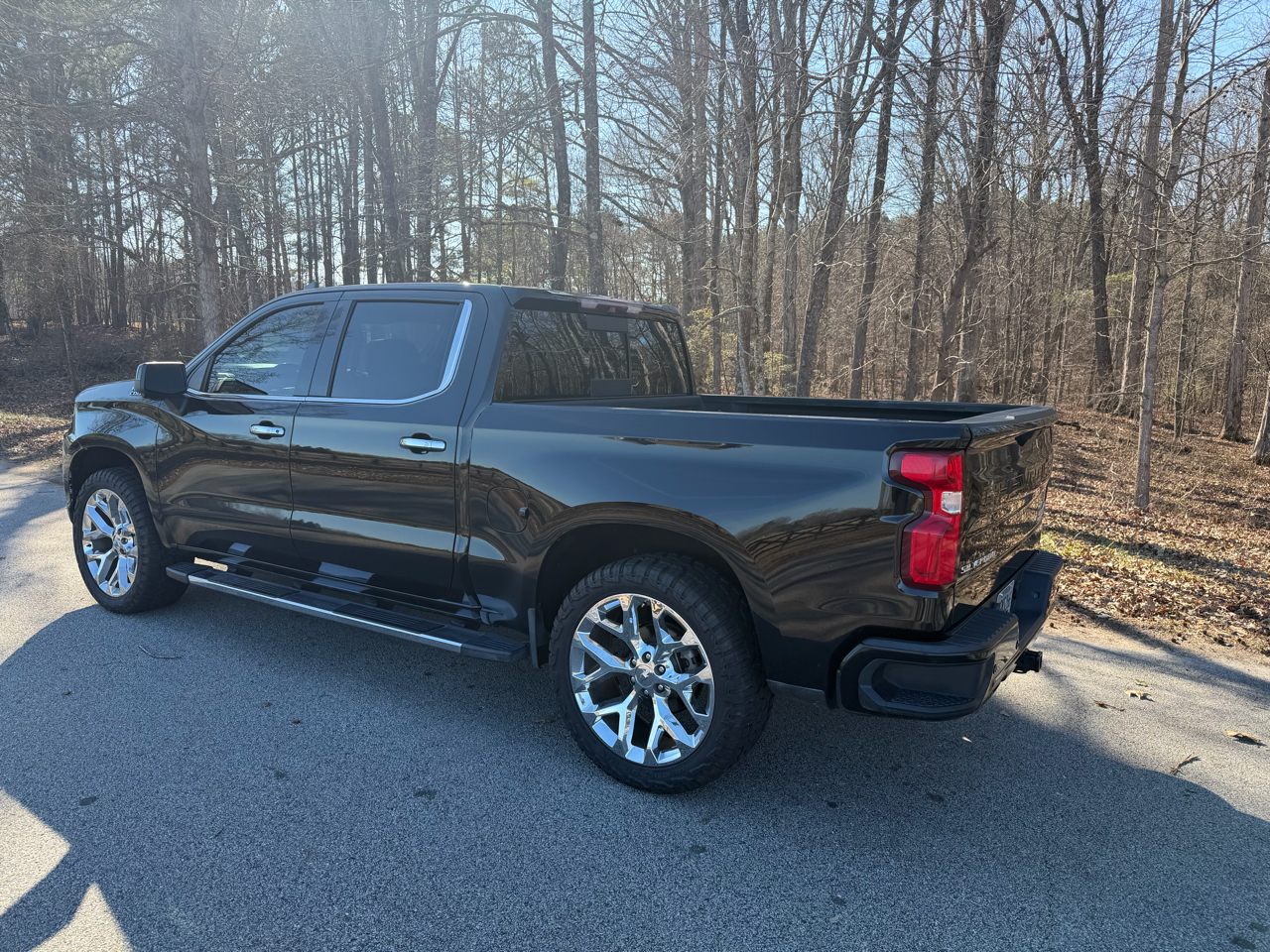 Chevrolet Silverado 1500 High Country Crew Cab Short Box 4WD 2019