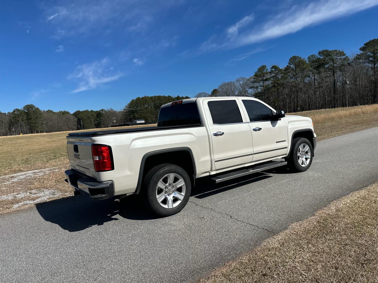 GMC Sierra 1500 SLT Crew Cab 2WD 2014