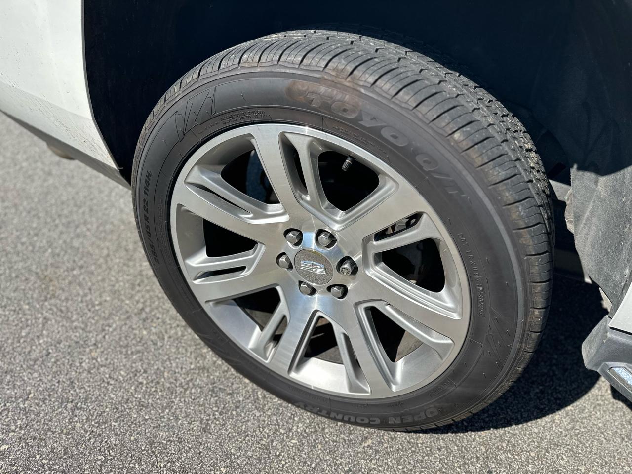 Cadillac Escalade Luxury 4WD 2017