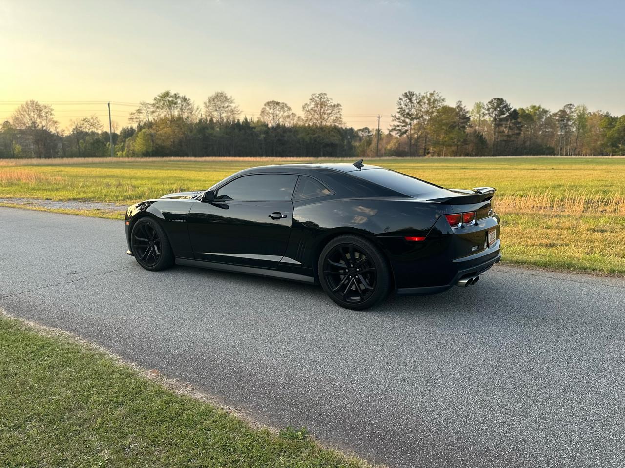 Chevrolet Camaro Coupe ZL1 2013