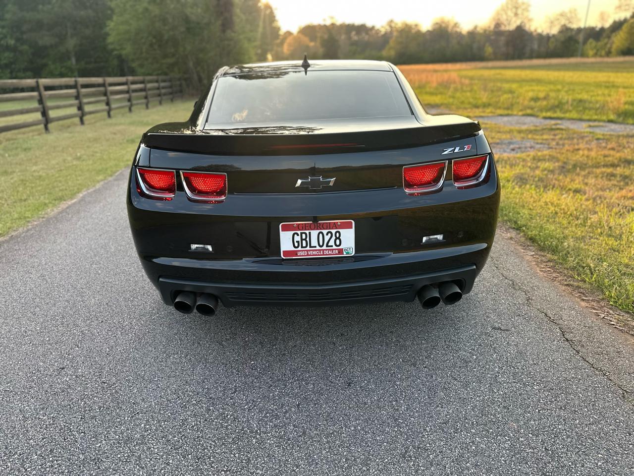 Chevrolet Camaro Coupe ZL1 2013