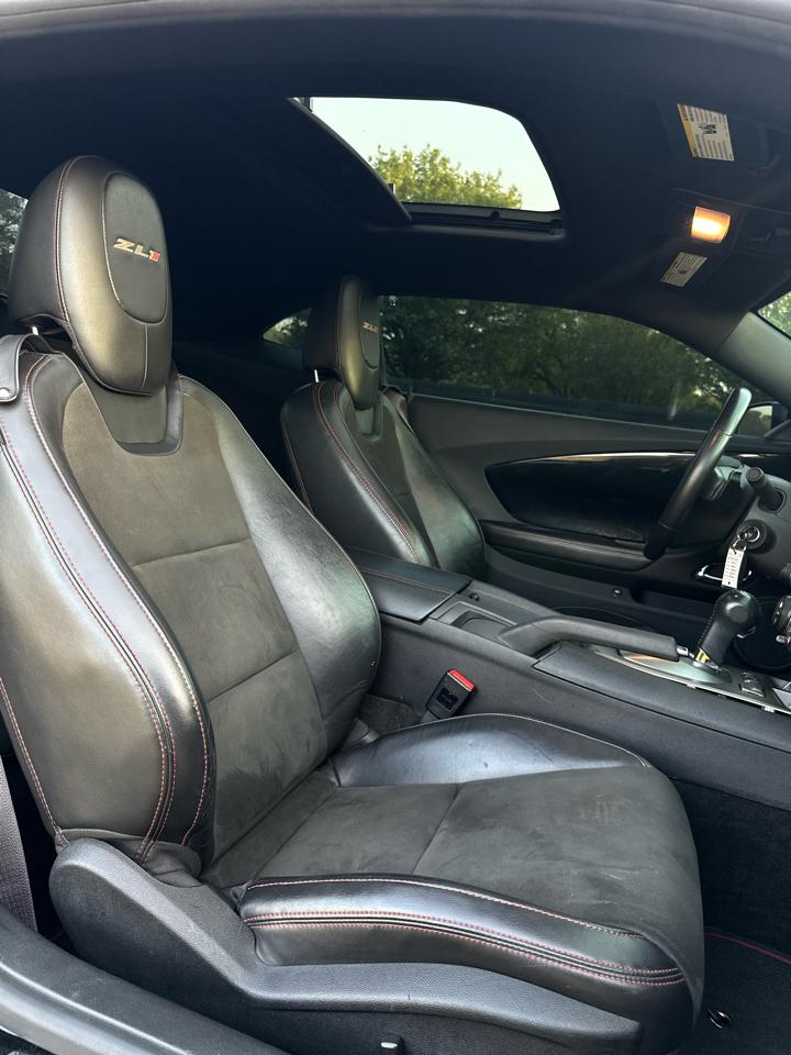 Chevrolet Camaro Coupe ZL1 2013