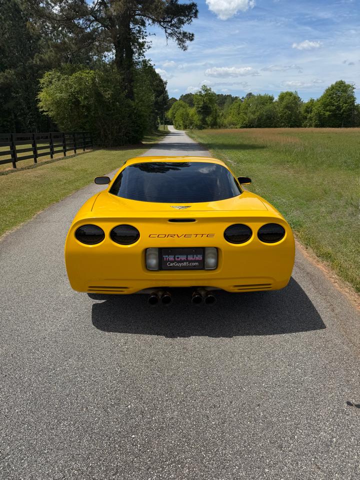 Chevrolet Corvette Coupe 2003