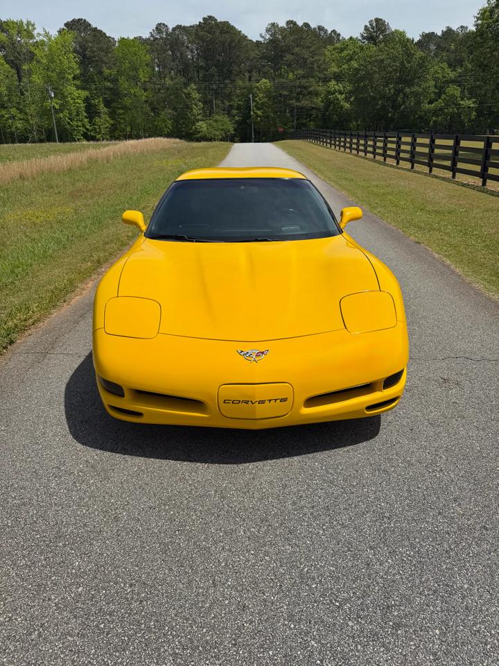 Chevrolet Corvette Coupe 2003
