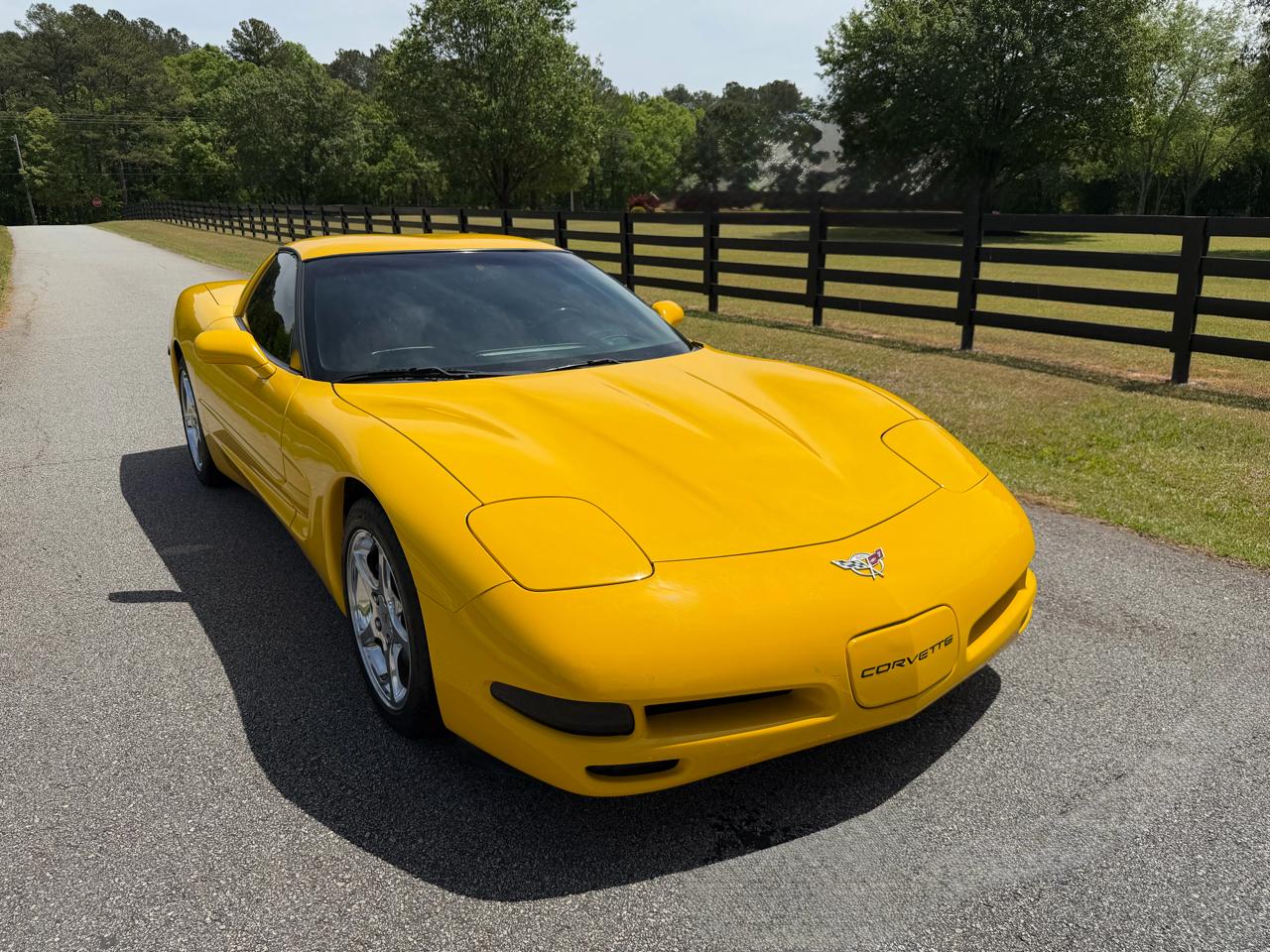 Chevrolet Corvette Coupe 2003