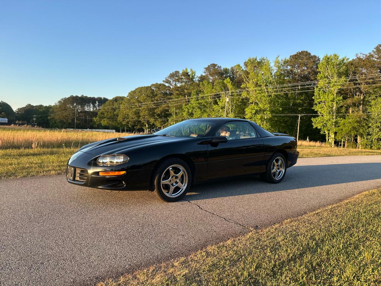 Chevrolet Camaro 1SS Coupe 6M 2000