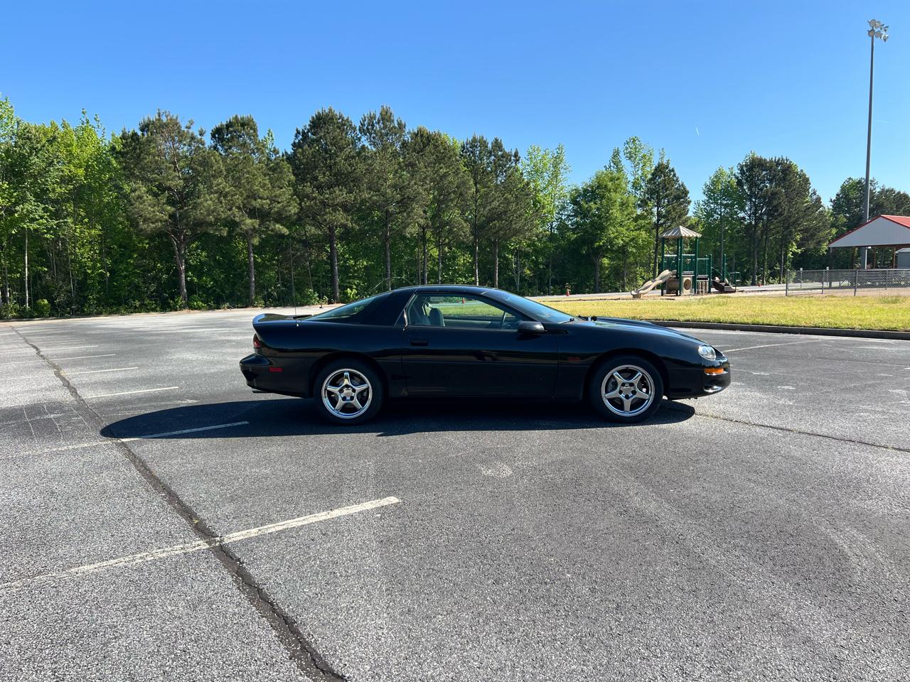 Chevrolet Camaro 1SS Coupe 6M 2000