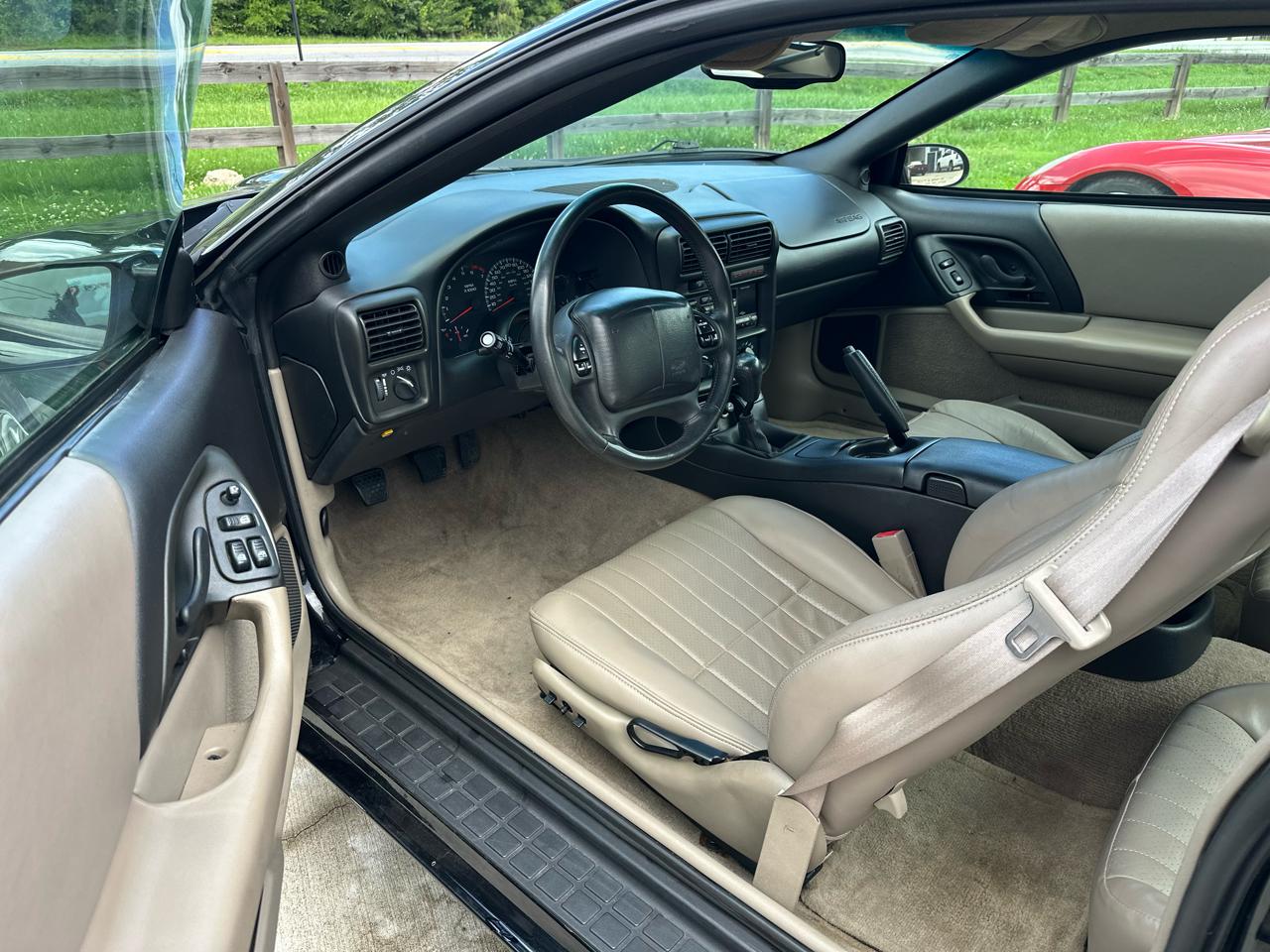 Chevrolet Camaro 1SS Coupe 6M 2000