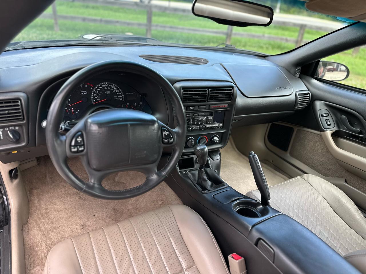 Chevrolet Camaro 1SS Coupe 6M 2000