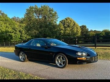 2000 Chevrolet Camaro 1SS Coupe 6M