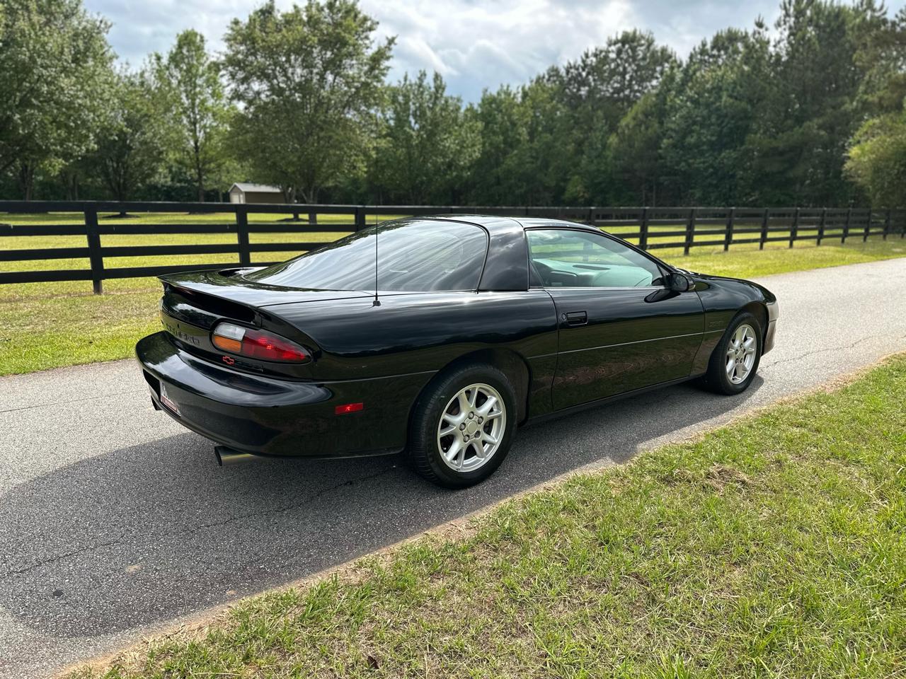 Chevrolet Camaro Z28 Coupe 2002