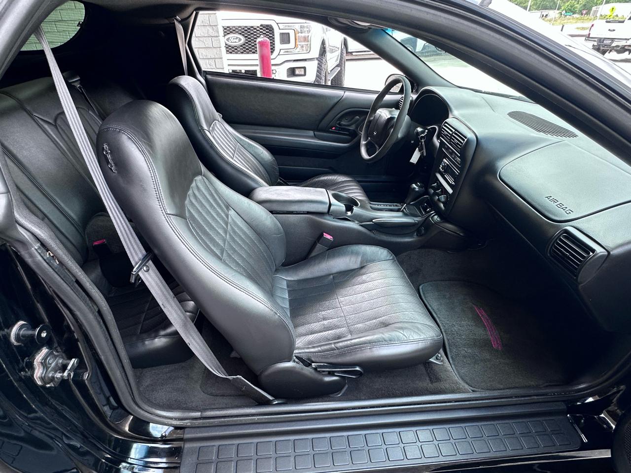 Chevrolet Camaro Z28 Coupe 2002