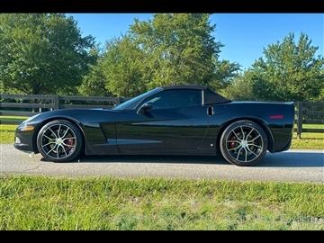 2007 Chevrolet Corvette Convertible LT2