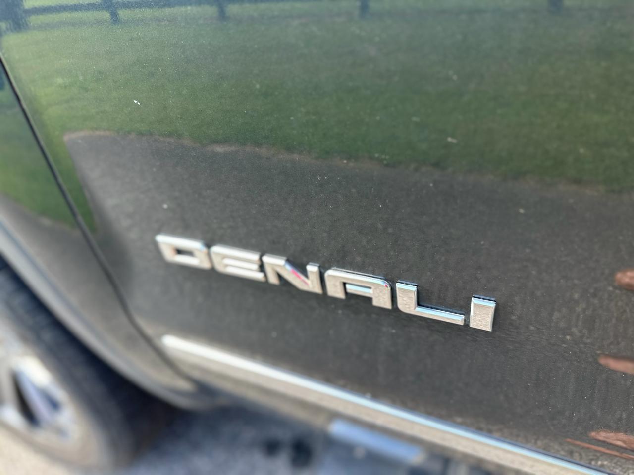 GMC Sierra 1500 Denali Crew Cab Short Box 4WD 2017