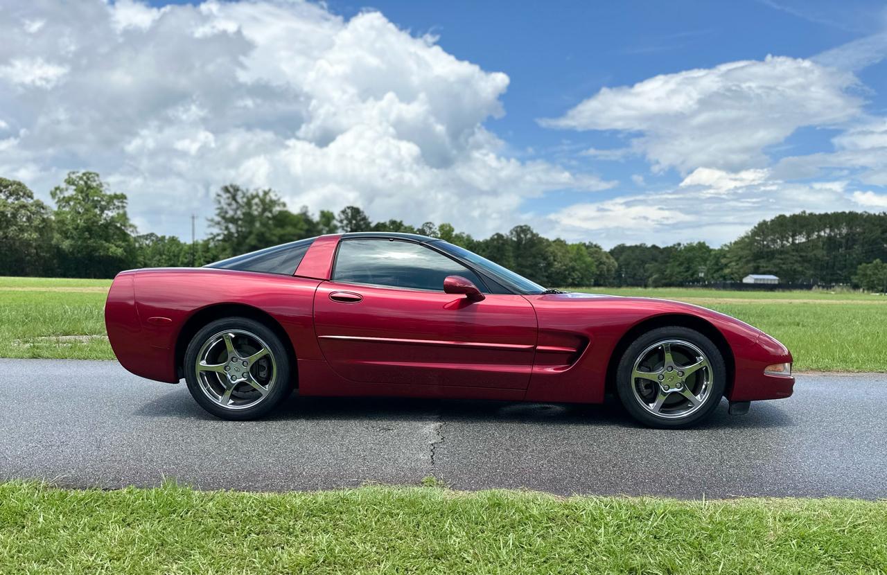 Chevrolet Corvette Coupe 2001
