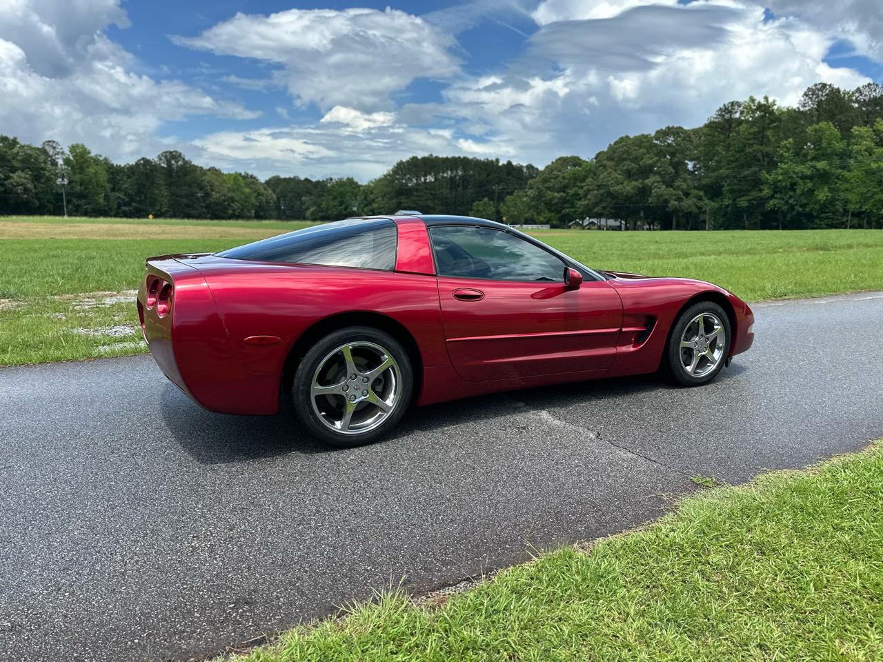 Chevrolet Corvette Coupe 2001